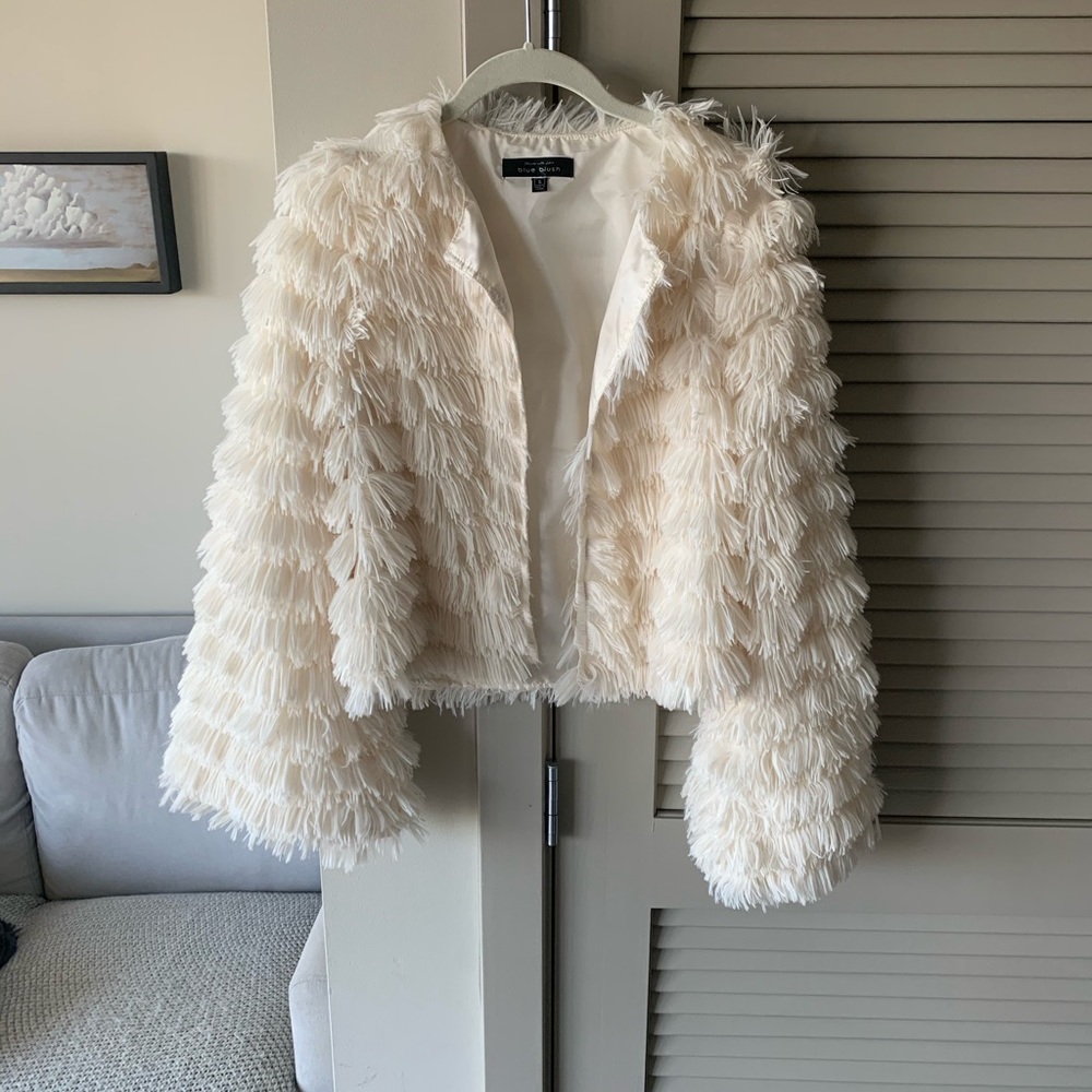 Shaggy white faux fur size S jacket